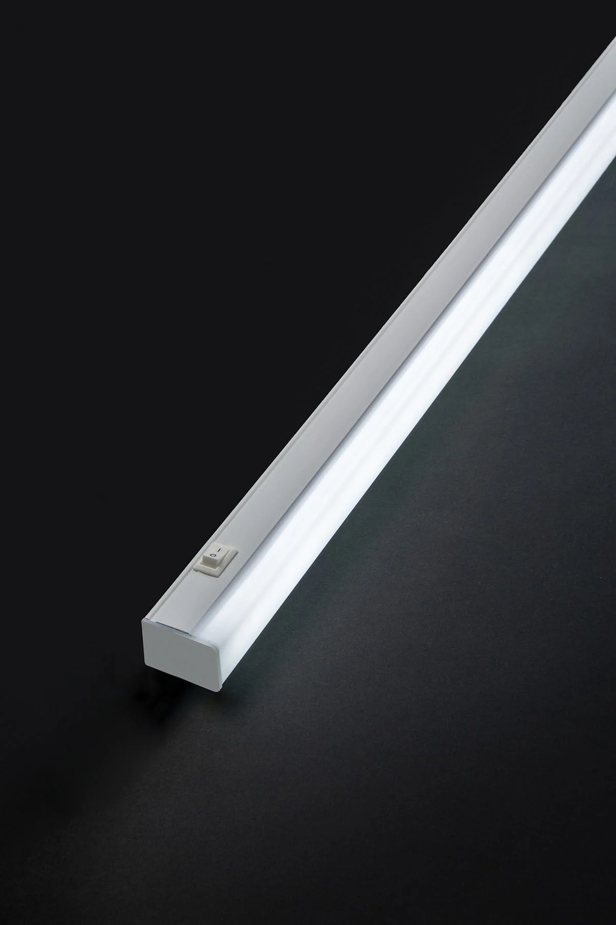 Noas 9W T5 Led Bant Armatürü 60cm (Beyaz) YL97-0900